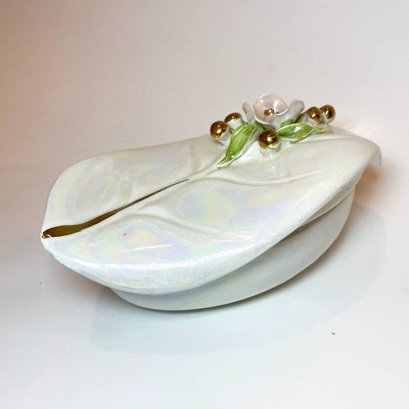 VTG Trinket Treasure Jewelry Ceramic Box with Mother of Pearl Glaze and Flowers - Picture 2 of 8